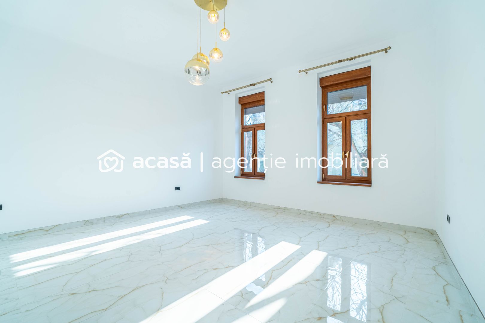 Apartament 2 camere parter înalt, amenajat complet. - Poză 3