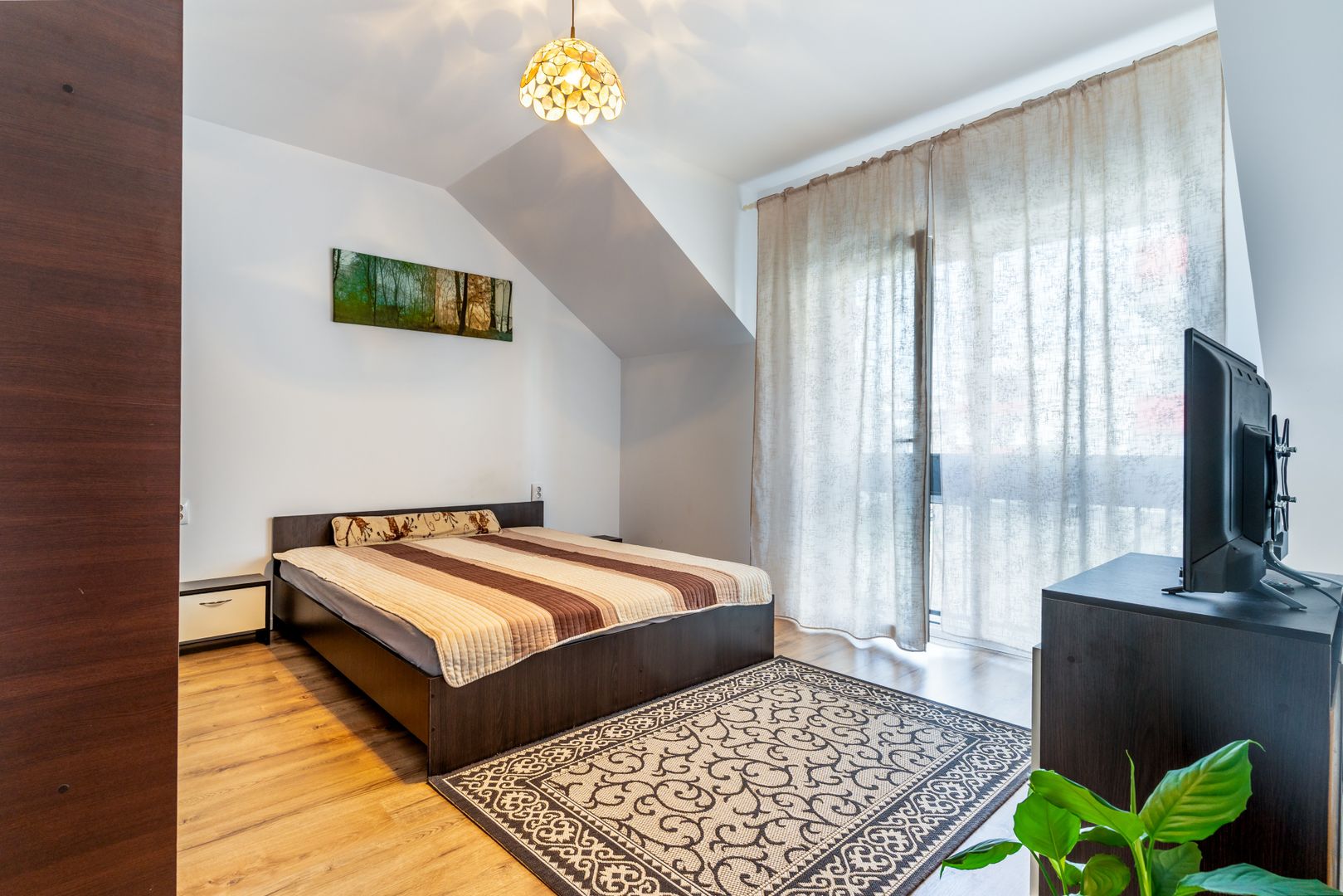 Duplex cu 4 dormitoare, in Floresti! - Poză 15