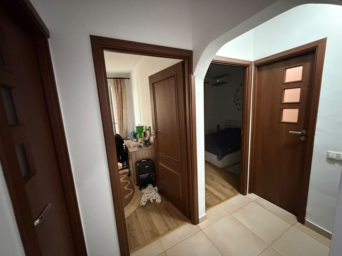 Apartament 3 camere de vânzare  Gorjului - Poză 11