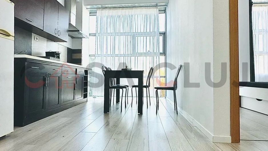 3 camere , etaj intermediar, Piața 1 mai! - Poză 8