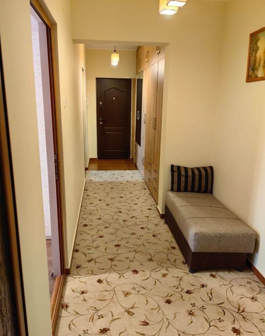 Apartament de vânzare - 4 camere, Strada Tecuci, Bloc Vega - Poză 9