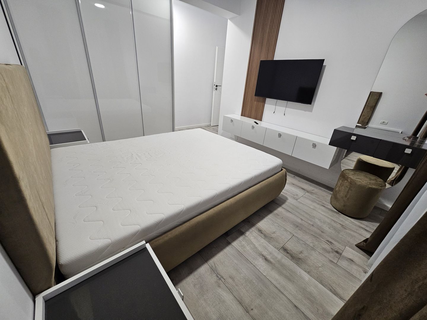 Apartament 2 cam + loc parcare - Poză 13