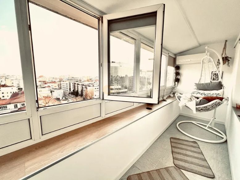 Garsoniera | Creditabil I  Vedere Panoramica | Pasajul Victoriei - Poză 2