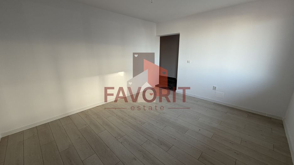 Disponibil imediat. Decomandat. TVA 21% inclus in pret - Poză 5