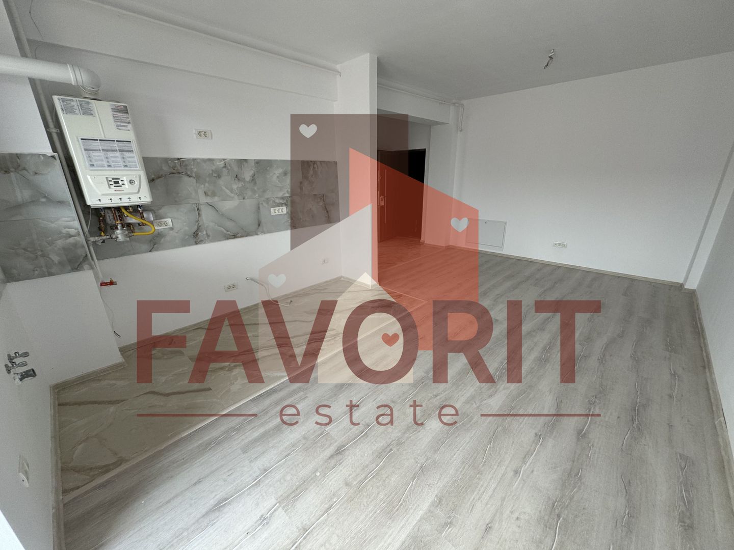 Bloc nou. Cu Lift. Poziție excelentă - Poză 2