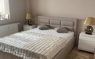 De Închiriat Apartament 3 Camere Decebal, Renovat, Aproape, de Metrou - Poză 1