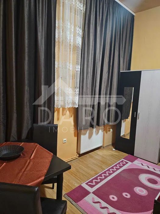 Dau în chirie apartament cu o cameră zona cetății(central) - Poză 7