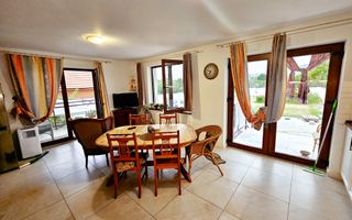 Casa D+P+1E, 6 camere, 1024 mp teren, Barabant - Poză 9