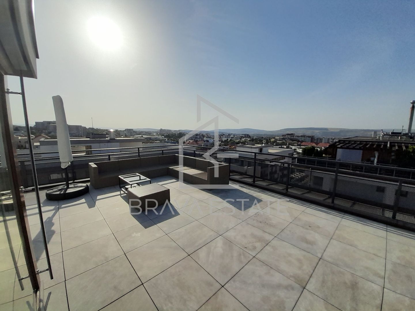 NOU! Penthouse 3 camere, ultrafinisat, terasa, 2 parcari, Buna Ziua - Poză 7