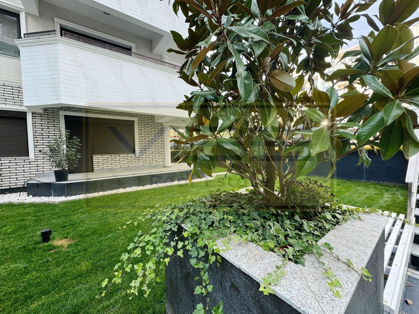 Apartament 2 camere decomandat  Royal Town Copou - Poză 29