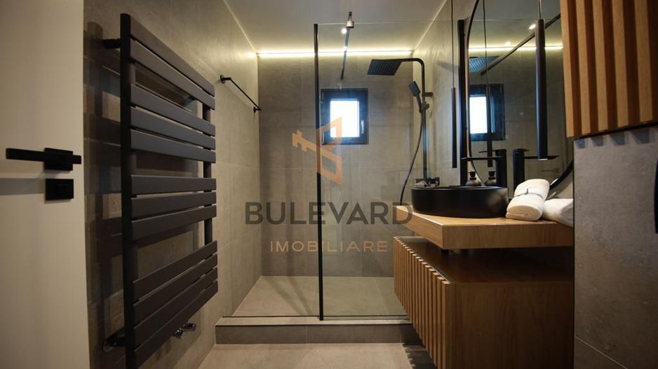 Apartament cu 2 camere decomandate ultrafinisat, zona Interservisan! - Poză 10