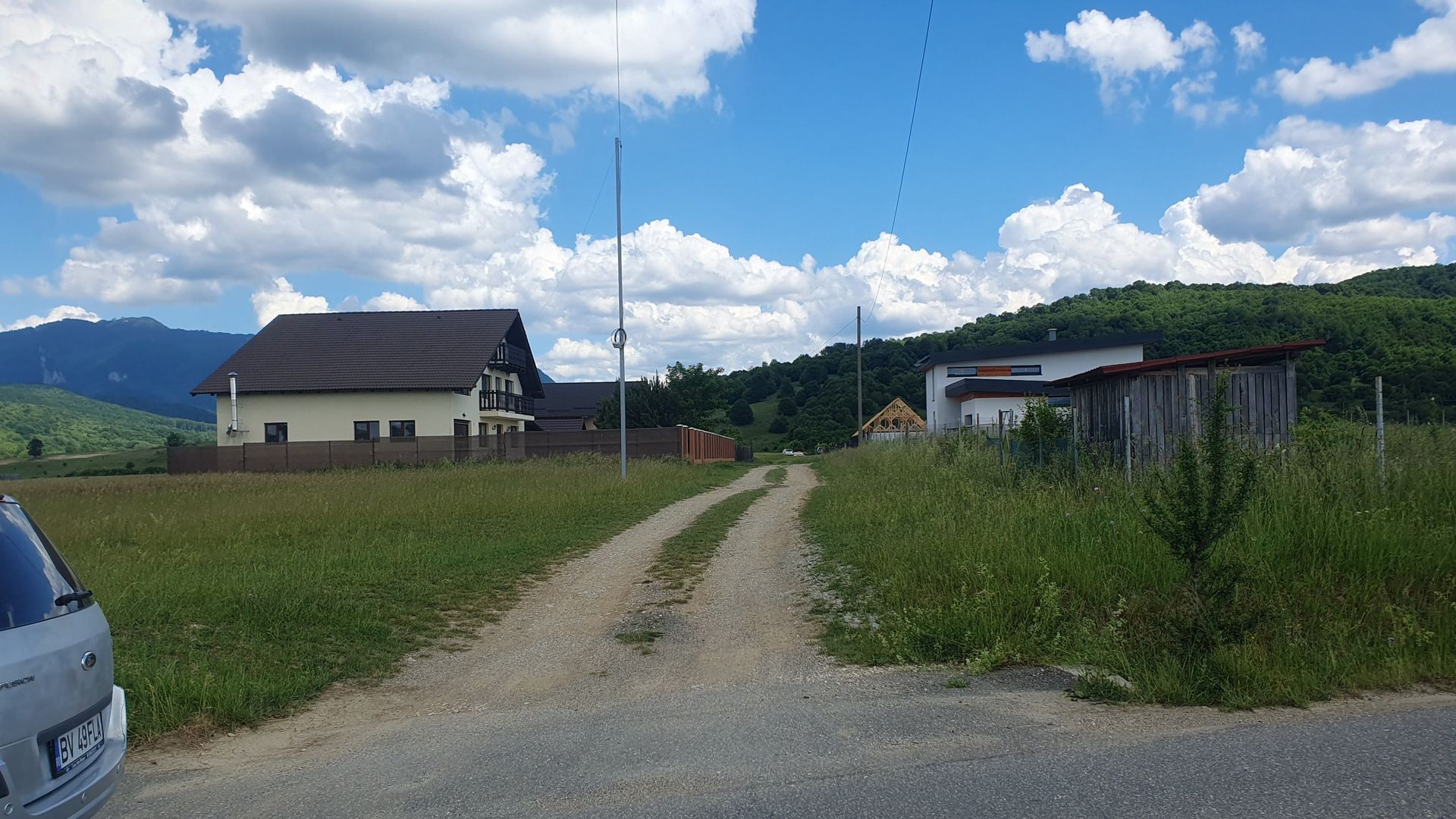 Rasnov -Glejarie 1000 mp front 42m posibilitate duplex sau 2 constructii - Poză 7