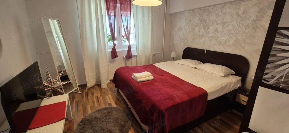 Inchiriez apartament 3 camere, Unirii, mobilat, aproape de metrou - Poză 2