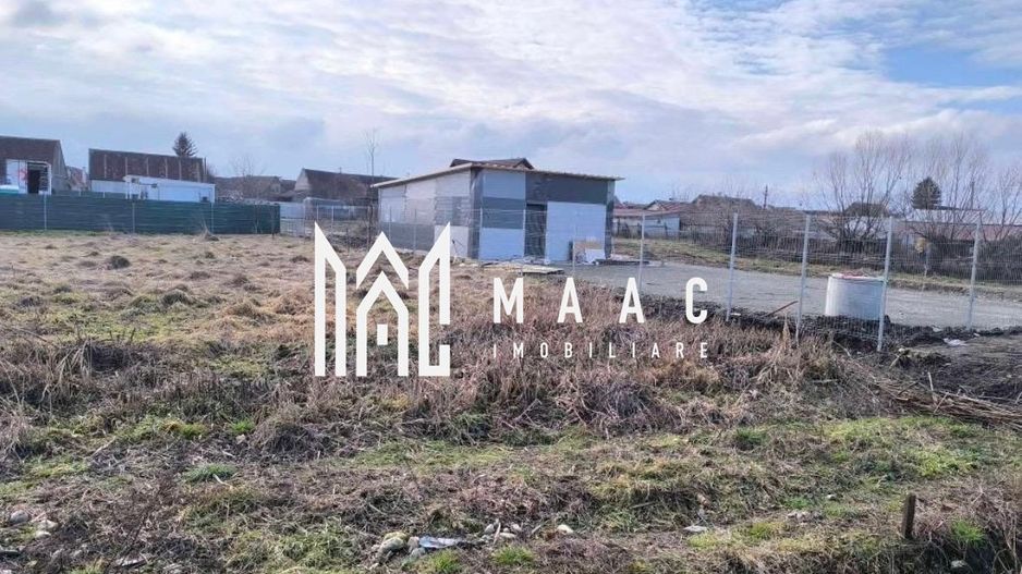 Teren 696 mp în Cristian | utilități pe teren | deschidere la 2 străzi - Poză 1