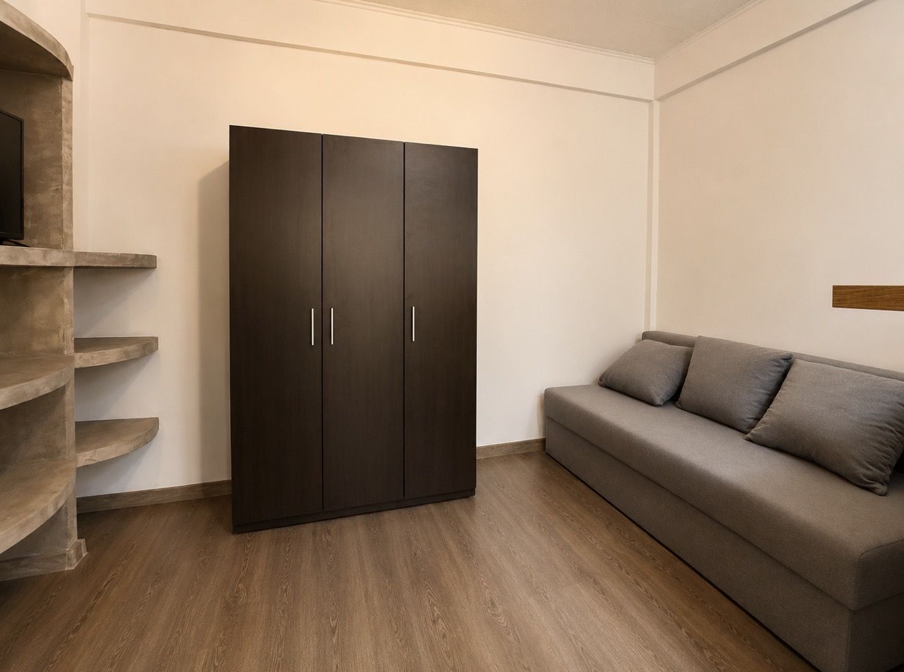 Apartament de închiriat zona Soarelui o camera  – disponibil imediat - Poză 3