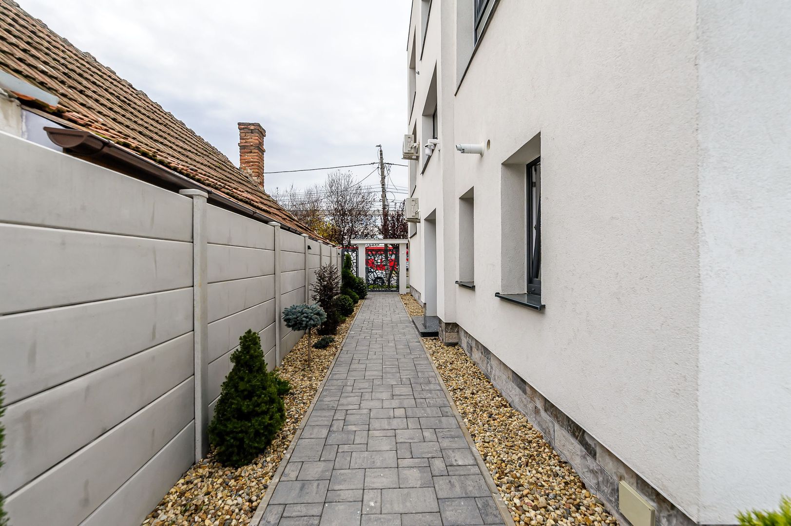 Clădire nouă P+2 cu showroom și birouri în Arad - Poză 15