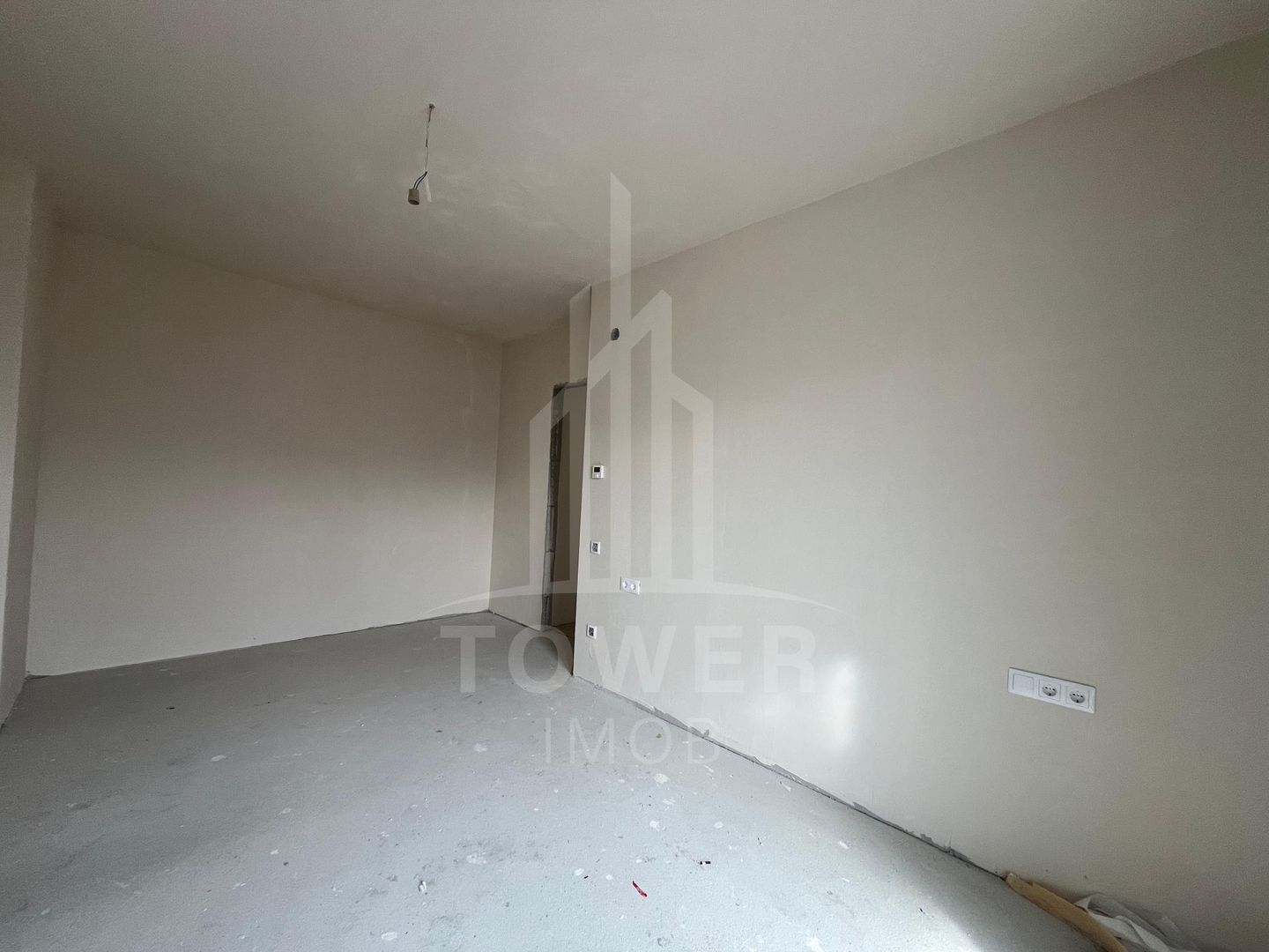 Apartament cu trei camere in Turnisor - Poză 3