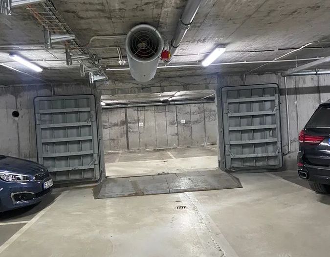 Apartament cu 4 camere  Fizicienilor - District - Poză 13