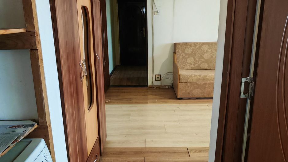 Apartament 2 camere,parter,semidecomandat,zona Coca Cola - Poză 3