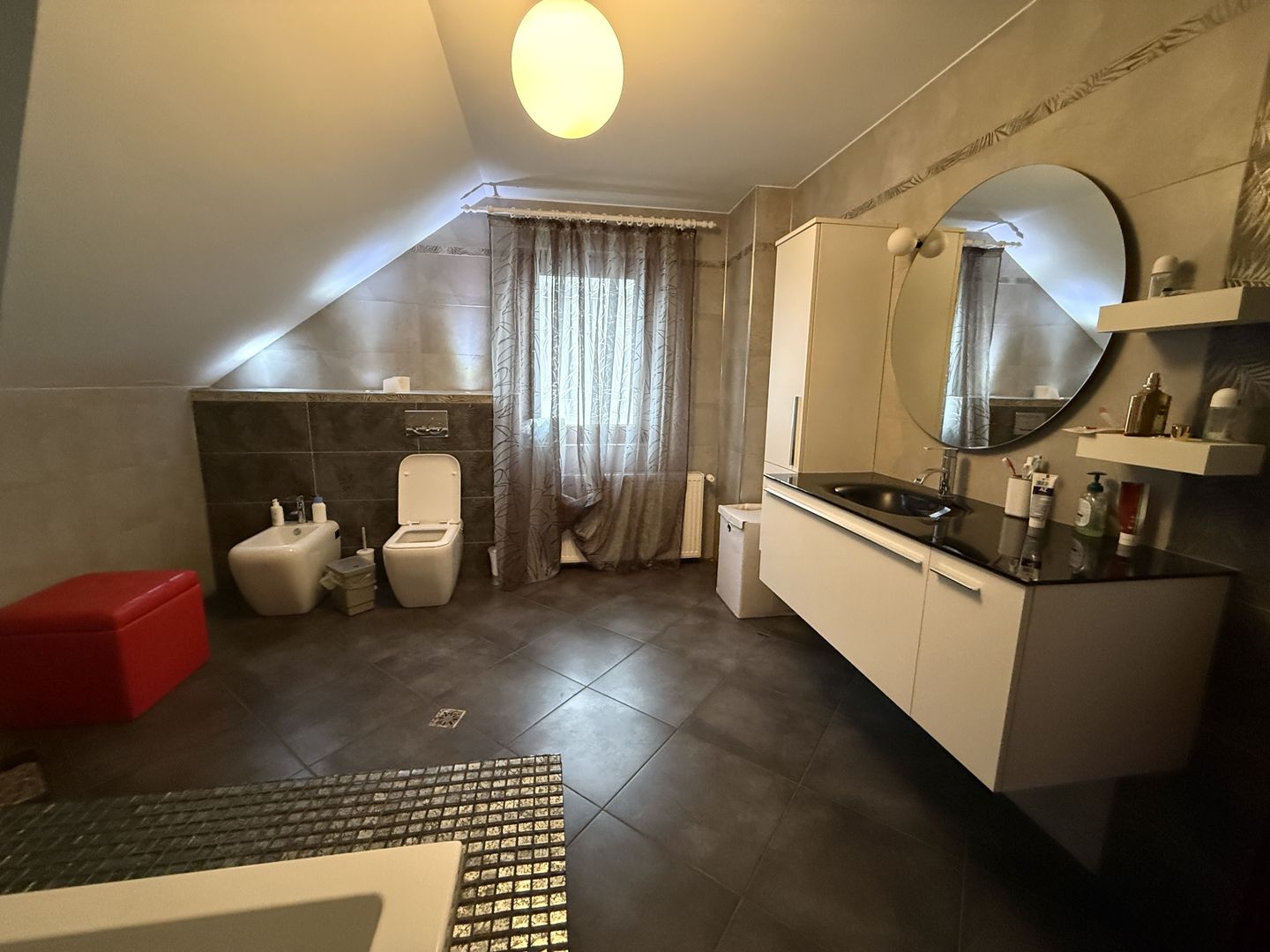 Casă 4 dormitoare | 230 MP | Central | Mobilată & Utilată | 280.000 € - Poză 28