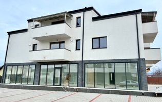 Spațiu Comercial / Sanpetru / 156 mp utili / Parcare 8 Locuri