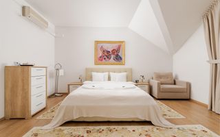 Casă 5 camere | Bul.Vasile Milea , Sibiu | 200 mp, curte - Poză 16