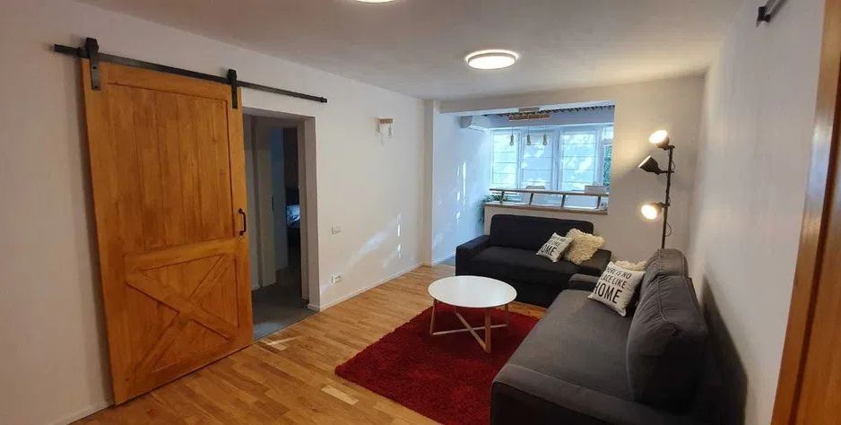 Apartament Ion Mihalache | Domenii - Poză 1