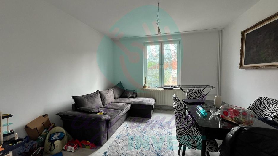 JUMATATE DE VILA  INTERBELICA- CURTE PROPRIE- ROND ALBA IULIA-DECEBAL - Poză 1