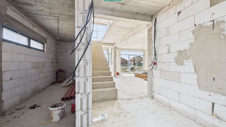 Casa cu etaj la gri in Zimandul Nou - Poză 11