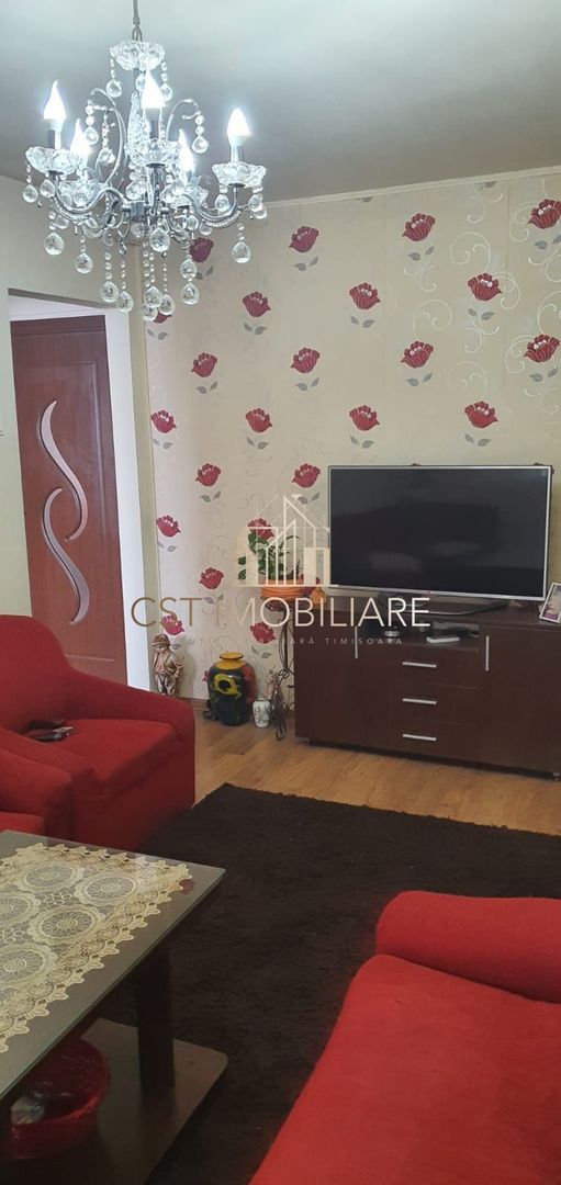 Apartament 3 camere Dacia - Poză 1