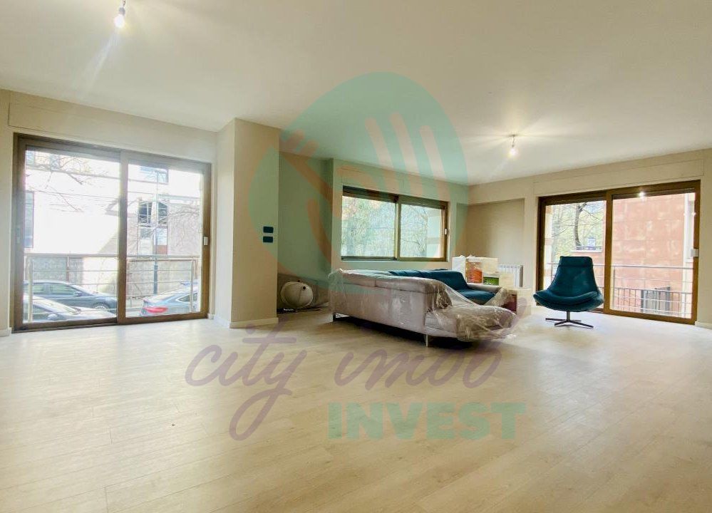 Apartament 4 camere | Primaverii - Poză 1