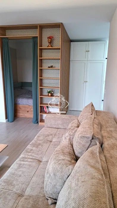 Parcul Carol-Novum Viilor | Garsoniera | 47mp | et 1 | loc parcare | 600 euro - Poză 2