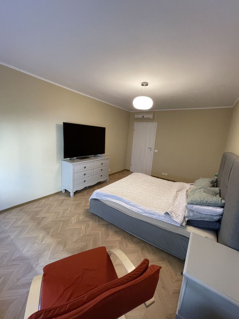 Piața Sf. Gheorghe | Decomandat | Renovat | Centrală proprie | Boxă 16 mp - Poză 7