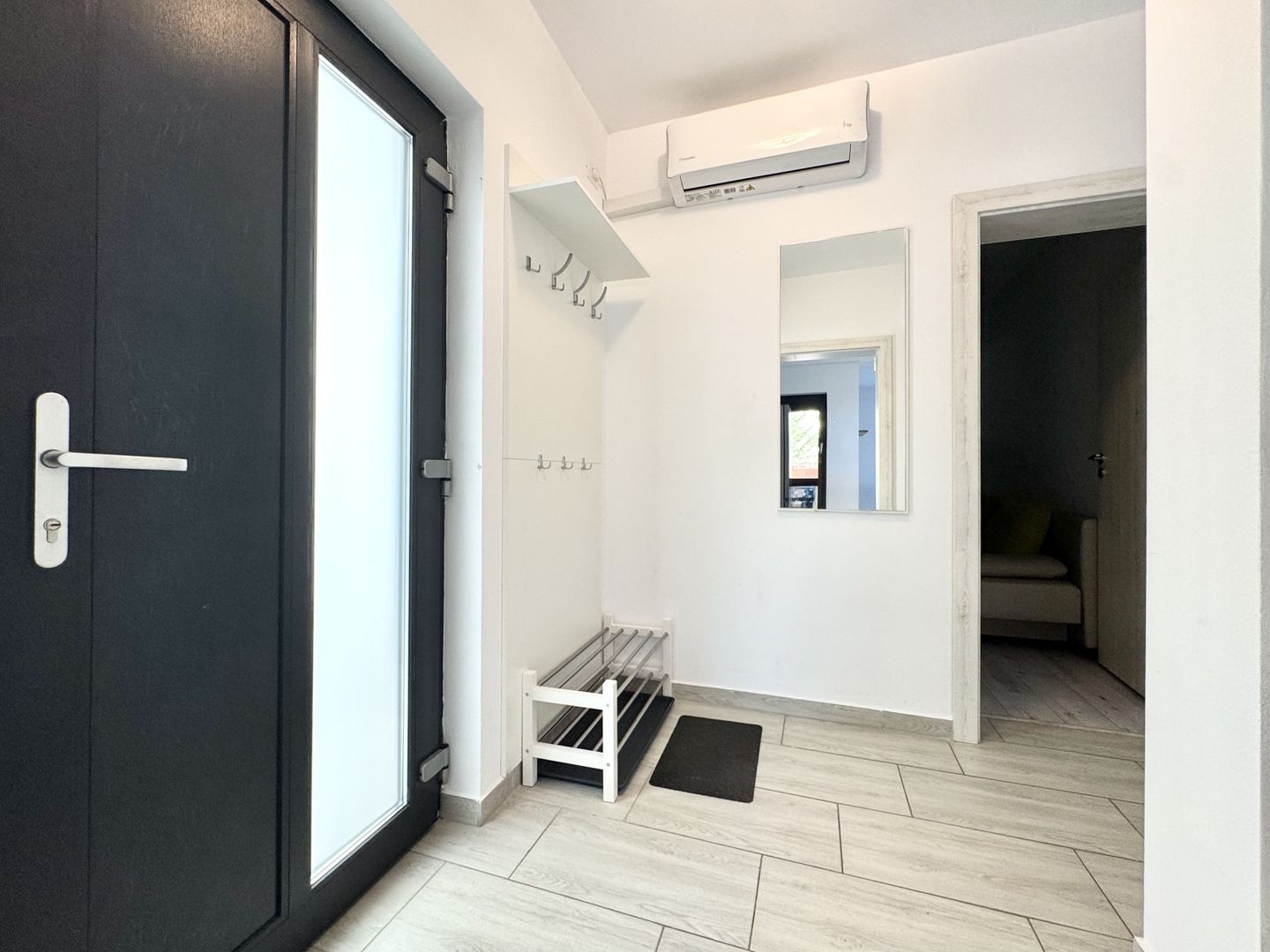 Confort și liniște: 3 camere cu curte – Lipovei - Poză 32