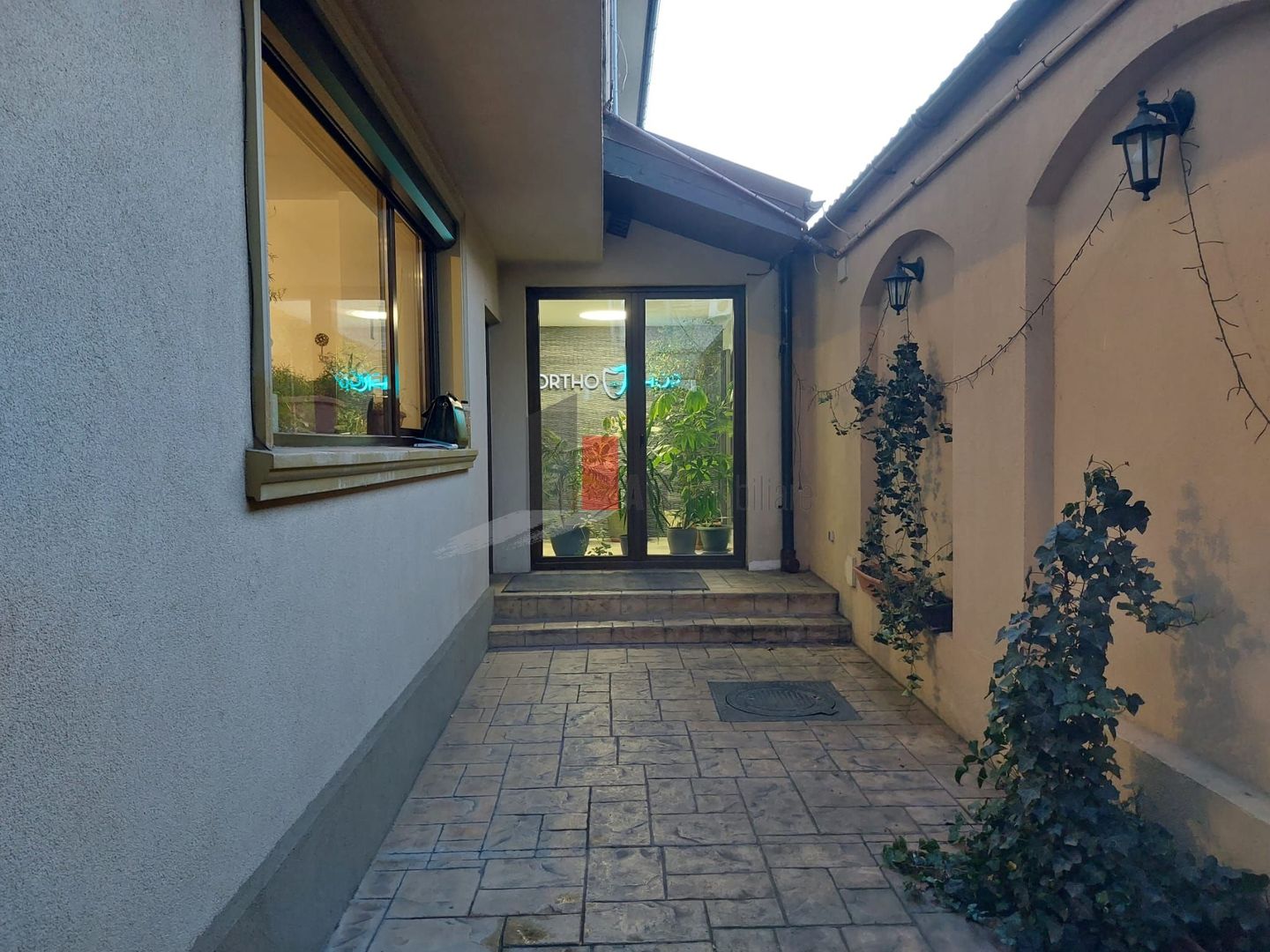 Casa "BEGIRA", Mosilor-Foisorul de Foc, curte individuala, birou/comercial - Poză 20