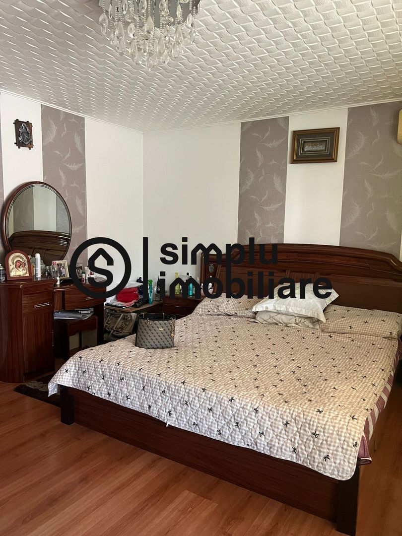 Vila S+P+1+M Lapus, str Paunitei - Poză 55