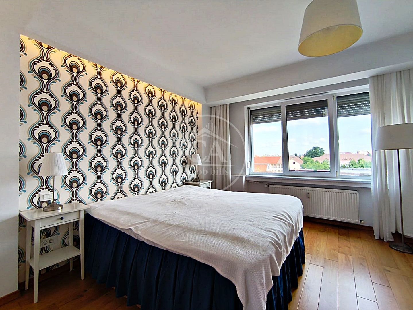 Apartament de vanzare cu 4 camere si terasa, Ultracentral, Oradea - Poză 3