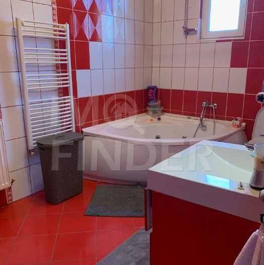 Apartament in vila cu Gradina zona Andrei Muresanu - Poză 9
