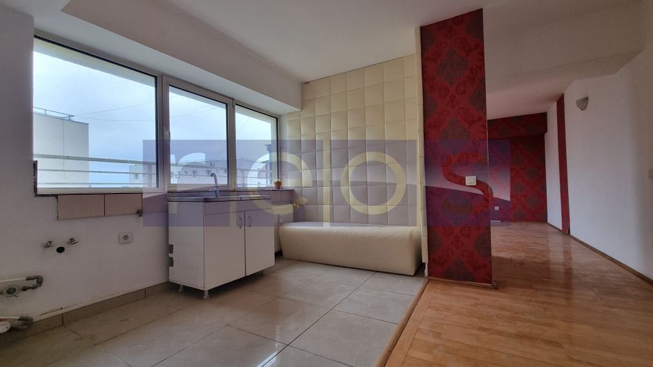 VANZARE 2 CAMERE | SEMIDECOMANDAT | ZONA UNIRII - Poză 6