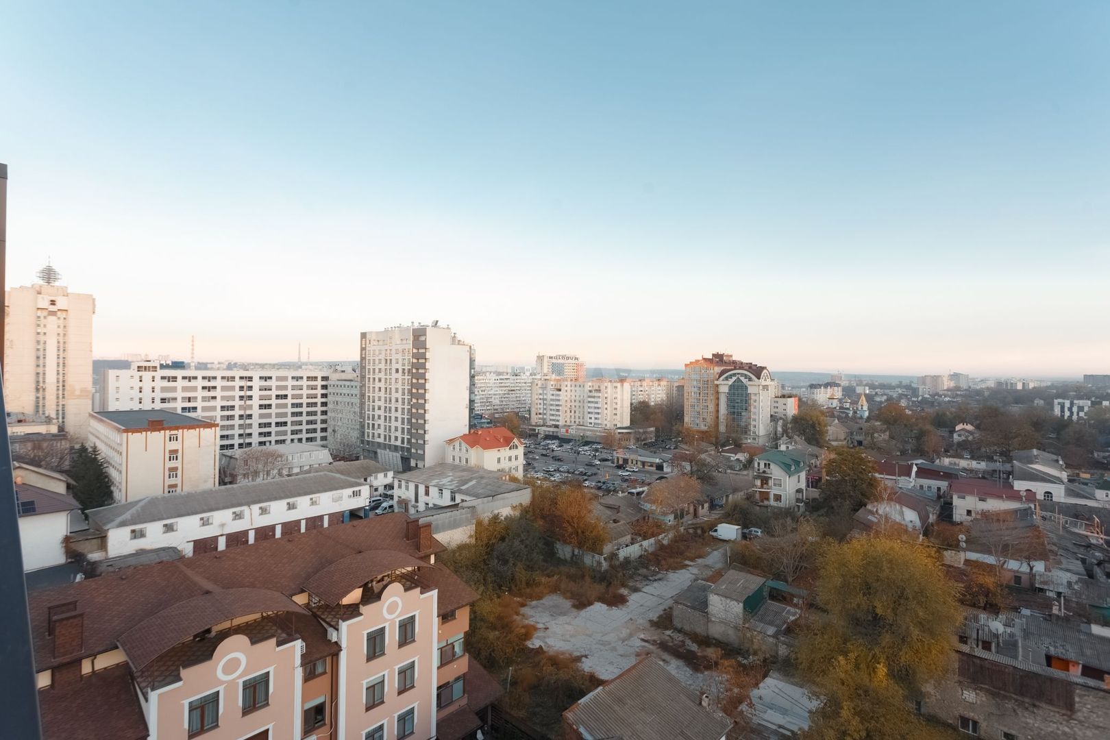 Birouri clasa A de închiriat in centrul Chisinăului. - Poză 16