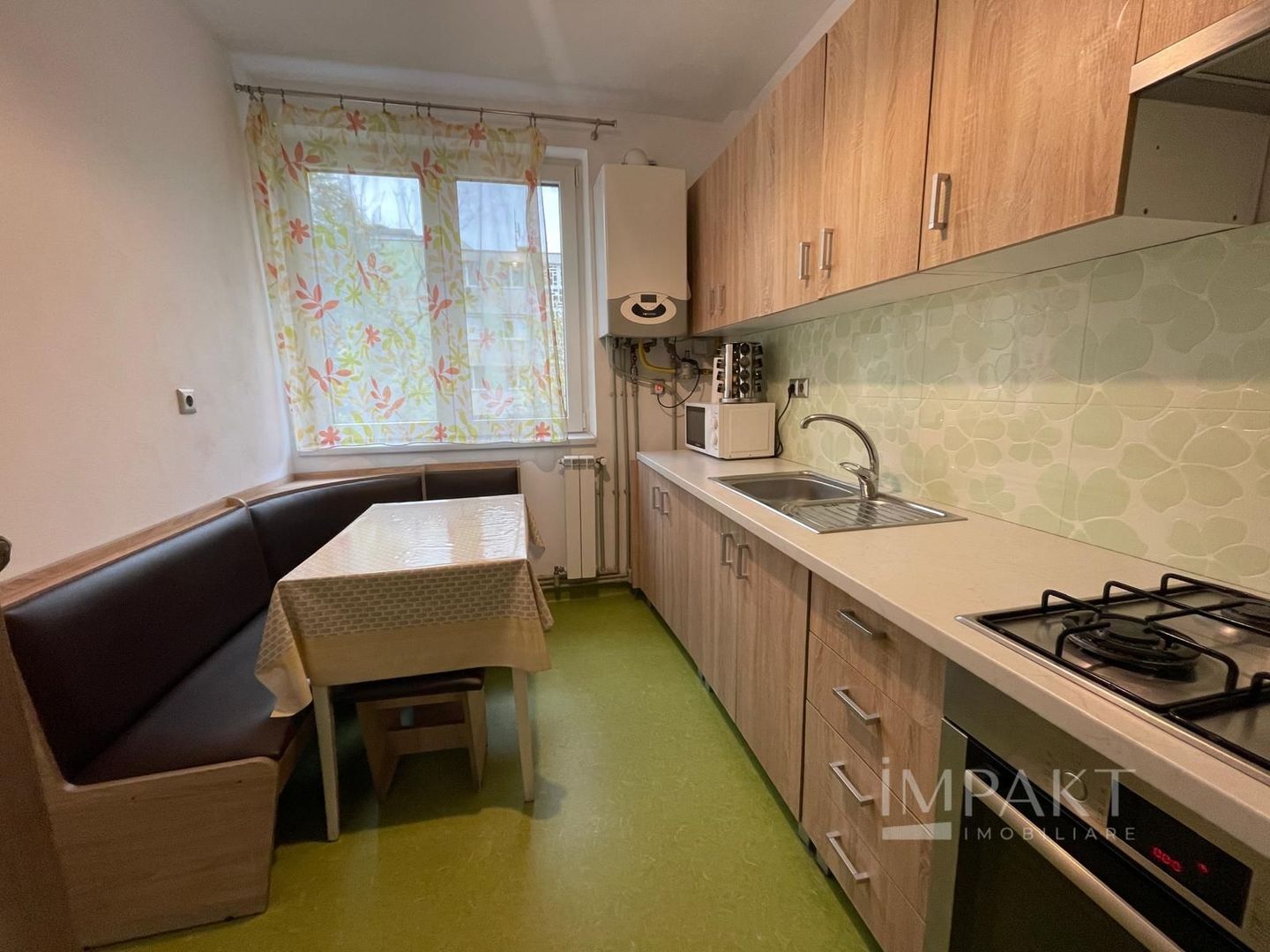 Apartamentu cu 2 camere in zona Semicentrala - Poză 6