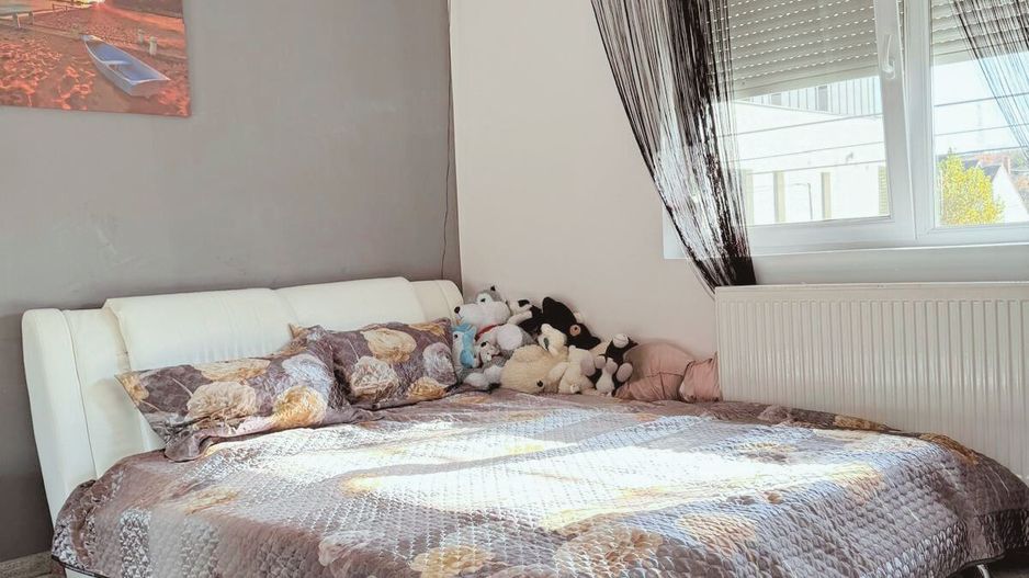 Ap3 camere | Zona QBIZ / Spitalul Județean | Etaj 1- Pret 109.000 euro - Poză 2