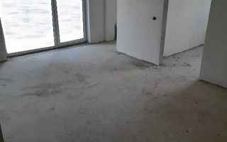 Vanzare apartament cu 3 camere in Sannicoara - Poză 1