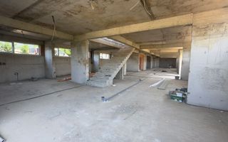 SPATIU COMERCIAL, 800 MP UTILI, 20 LOCURI PARCARI, CENTRALA TERMICA - Poză 3
