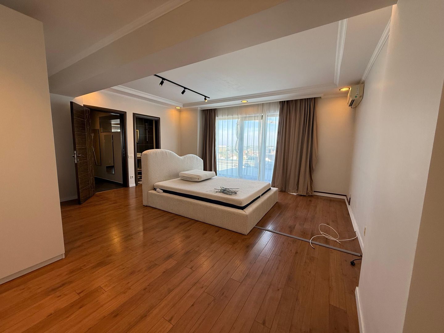 REA1028188 Apartament 3 camere Pipera - Poză 7