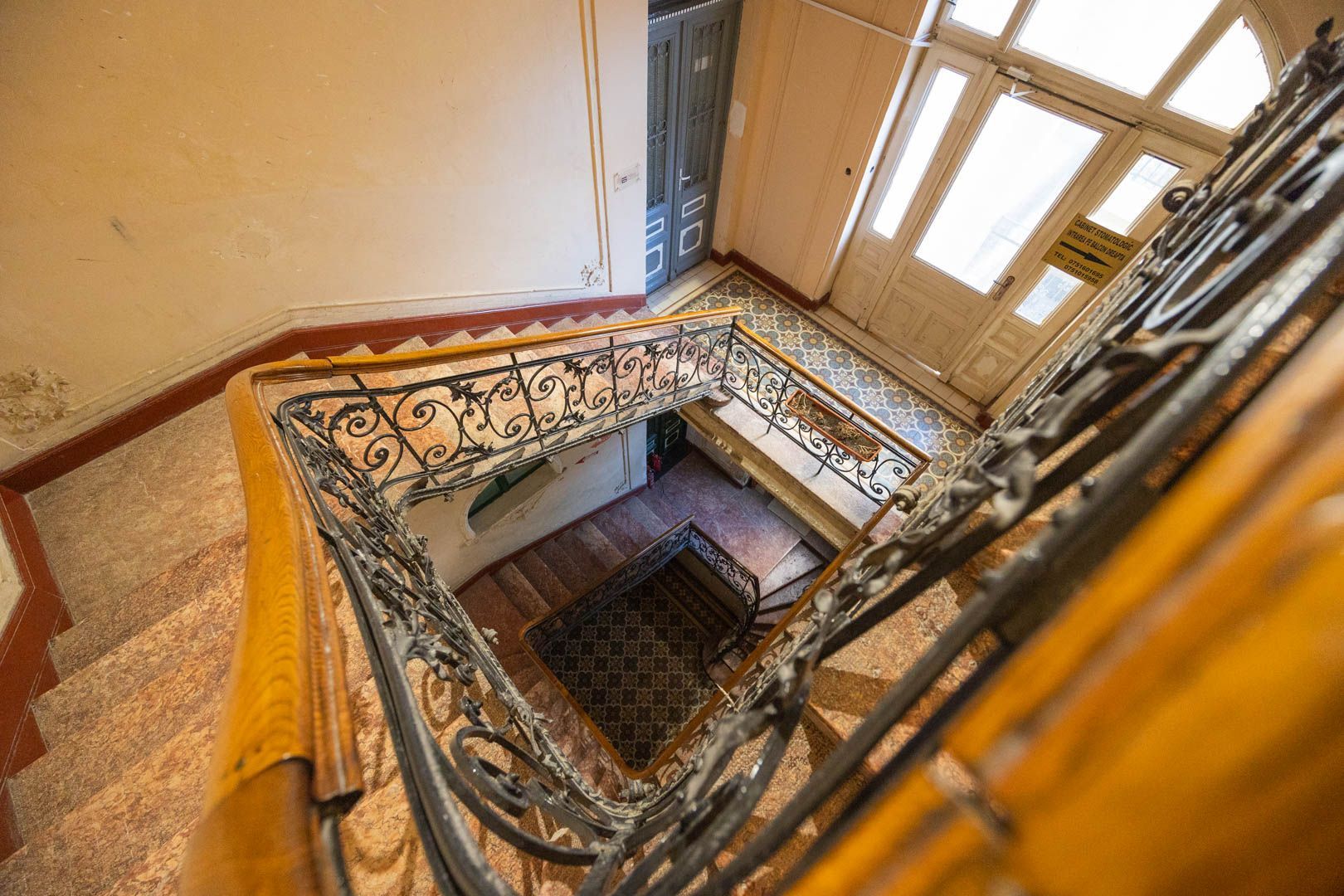 Apartament 2 camere ultracentral, Revoluției, ideal birou - Poză 3