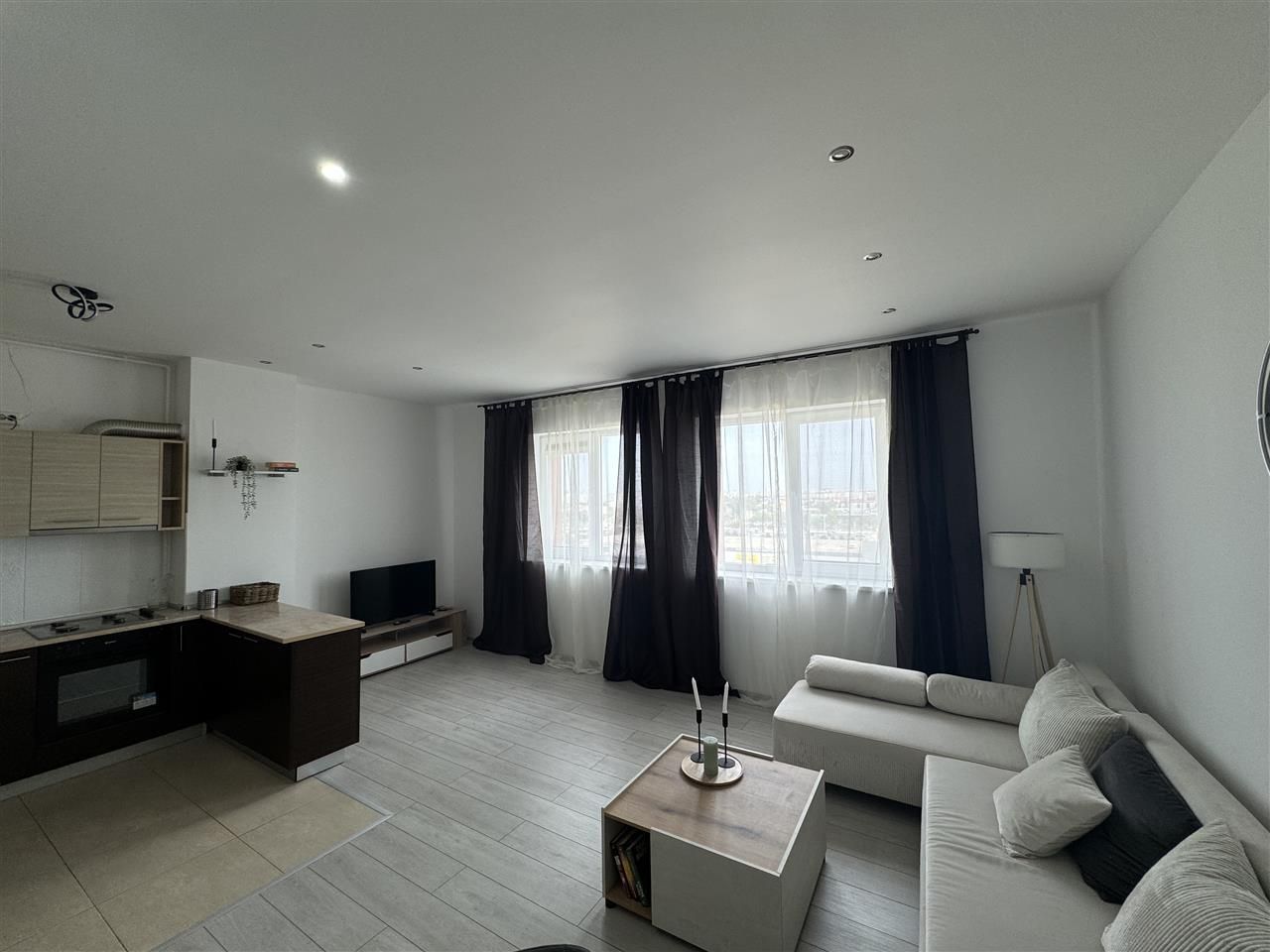 Vanzare apartament 2 camere Rin Grand Residence Bucuresti - Poză 2