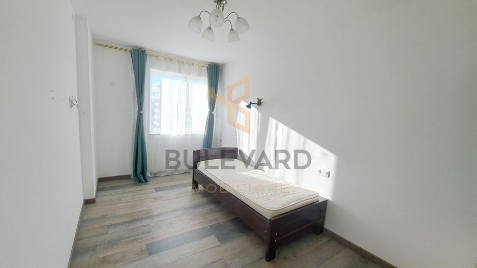 Apartament 3 camere, 2 bai, parcare, zona Metro! - Poză 7