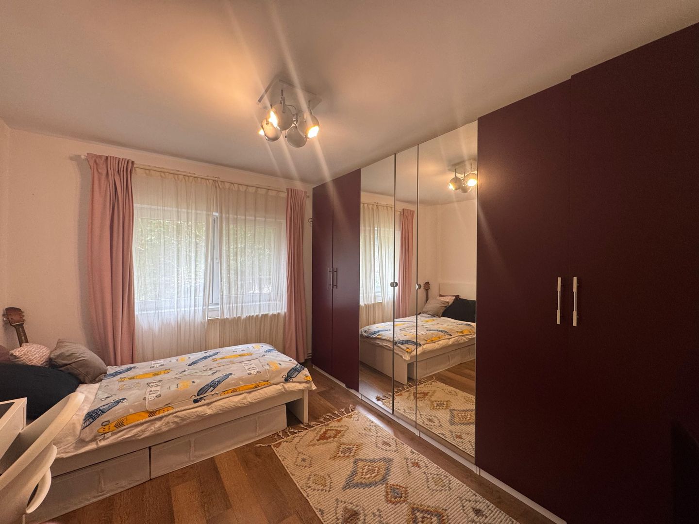 4 camere- DECOMANDAT | AVIATIEI - Poză 9