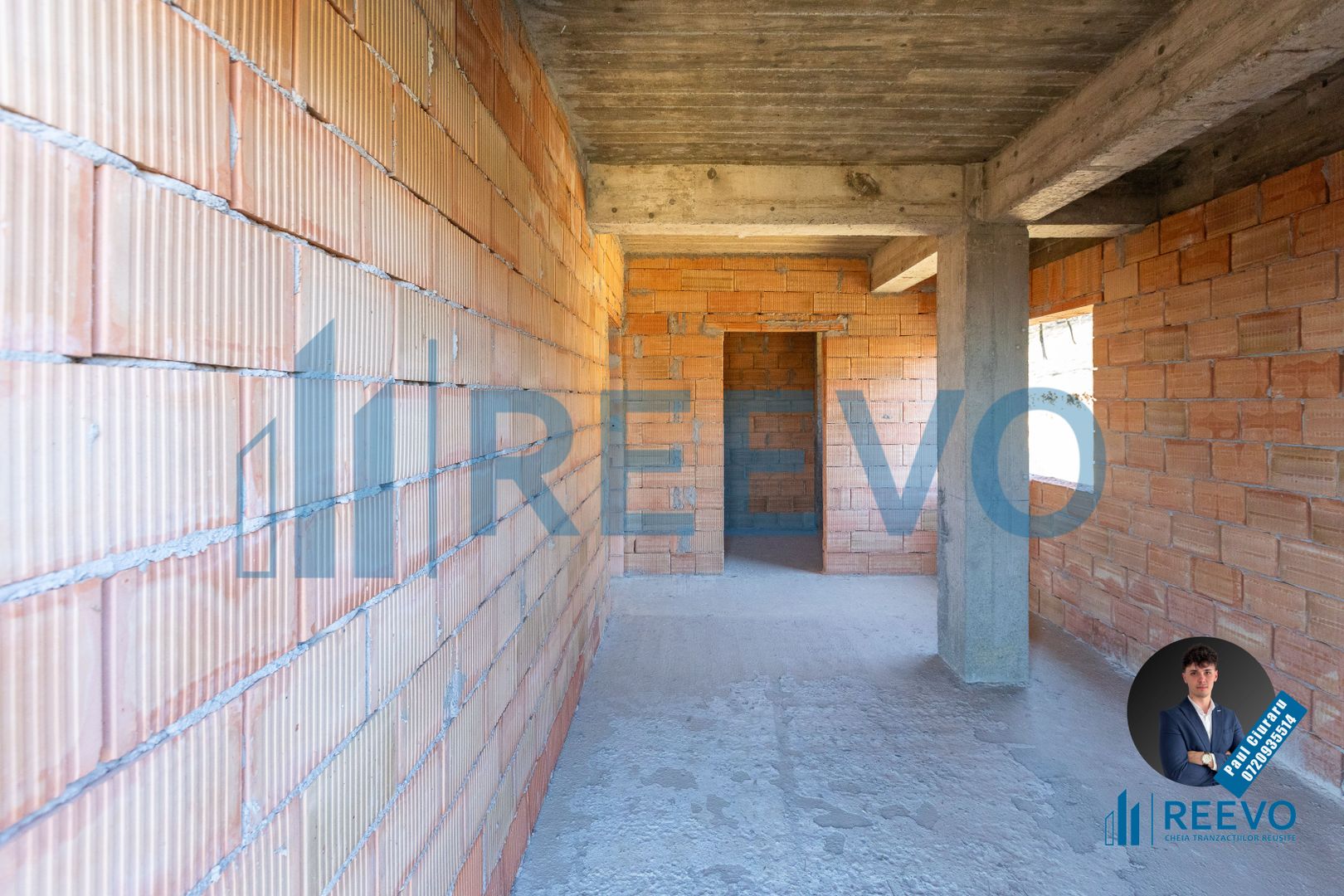 Pensiune/Vilă la roșu P+E+M în Sărata - Poză 16